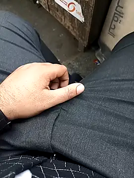 Snapshot of witchhunter1 chatting on 10.15.25 witchhunter1 online show from 10.15.25