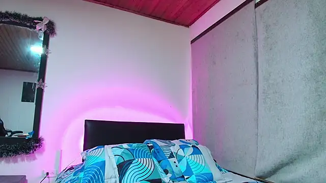 yesie hot online show from 01.26.25