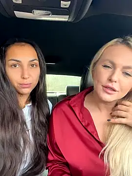 Snapshot of Keep_us_wild chatting on 12.04.24 Keep us wild online show from 12.04.24