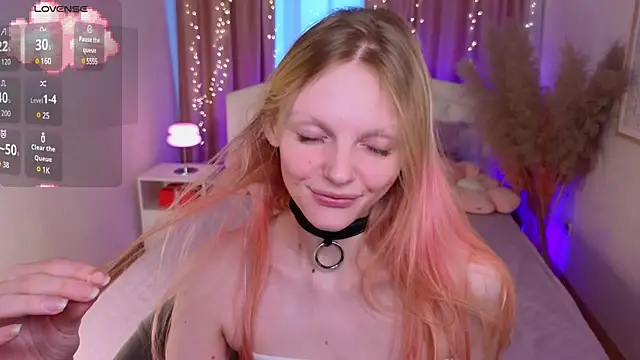 Snapshot of evangel1ne chatting on 01.31.25 evangel1ne online show from 01.31.25