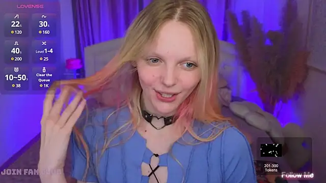 Snapshot of evangel1ne chatting on 03.01.25 evangel1ne online show from 03.01.25