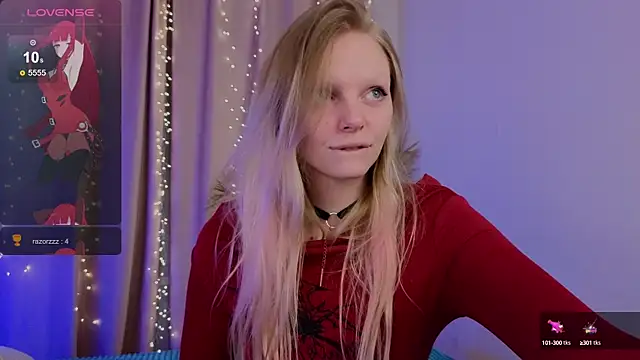 Snapshot of evangel1ne chatting on 10.09.25 evangel1ne online show from 10.09.25