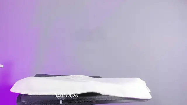 Coral Princex online show from 11.04.25