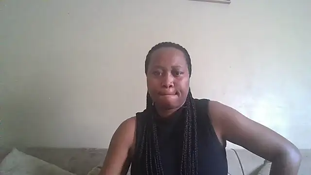 Snapshot of EbonySeductressx chatting on 09.17.25 EbonySeductressx online show from 09.17.25