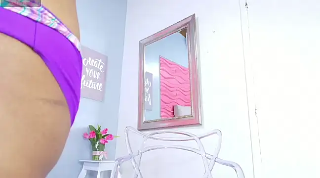 Snapshot of _Valeria_Brown chatting on 01.11.25 Valeria Brown online show from 01.11.25