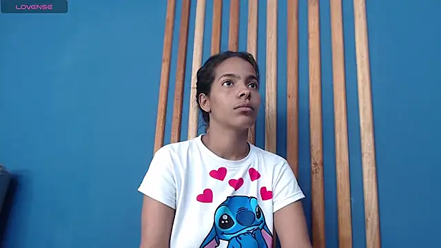 Snapshot of _Valeria_Brown chatting on 01.16.25 Valeria Brown online show from 01.16.25