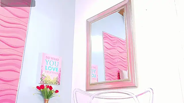 Snapshot of _Valeria_Brown chatting on 03.01.25 Valeria Brown online show from 03.01.25