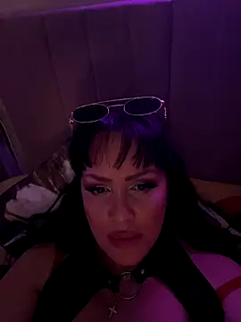 Lolaley2 online show from 12.01.25