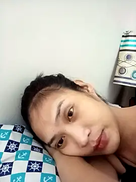 Snapshot of HeartOfAsia- chatting on 09.21.25 HeartOfAsia- online show from 09.21.25