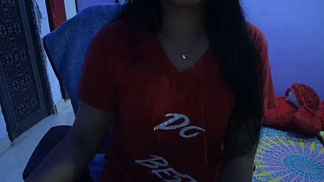 Snapshot of BabyNaina chatting on 11.15.25 BabyNaina online show from 11.15.25