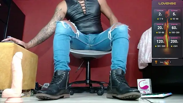 TomLover 12 online show from 02.10.25