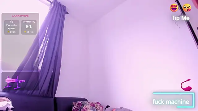 Snapshot of CuteEbony1 chatting on 09.16.25 CuteEbony1 online show from 09.16.25