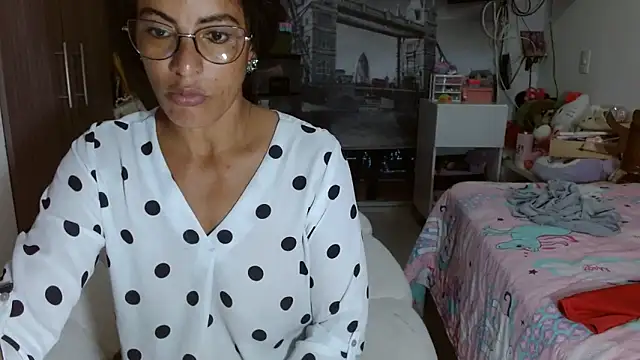 kateleyagrey online show from 12.05.24