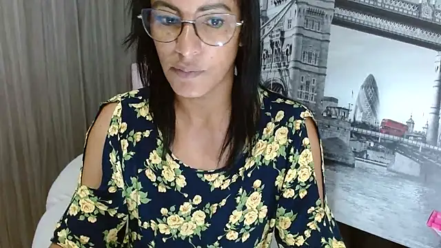 kateleyagrey online show from 01.03.25