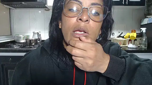 kateleyagrey online show from 01.12.26