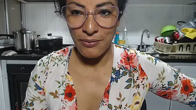 kateleyagrey online show from 02.28.26