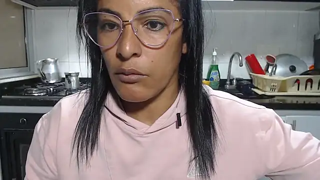 kateleyagrey online show from 04.15.26