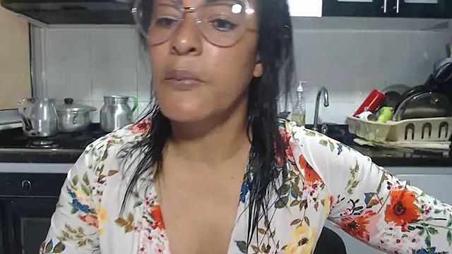 kateleyagrey online show from 04.20.26