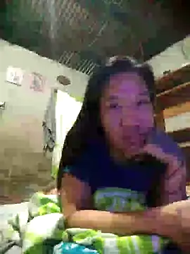 Snapshot of AsianNaughtiesMistress chatting on 10.25.25 AsianNaughtiesMistress online show from 10.25.25