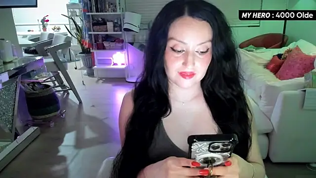 Snapshot of Vesaaa chatting on 09.26.25 Vesaaa online show from 09.26.25