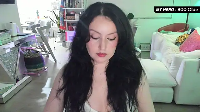 Snapshot of Vesaaa chatting on 10.02.25 Vesaaa online show from 10.02.25