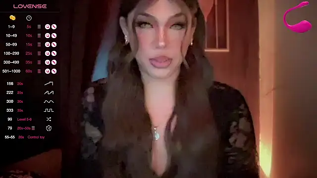 Snapshot of madam_agnes1 chatting on 10.25.25 madam agnes1 online show from 10.25.25