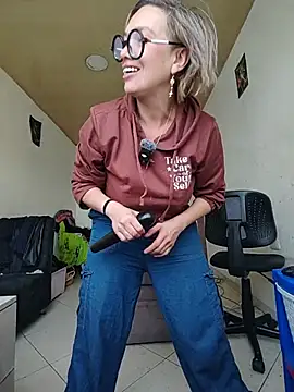 sexymarilyncolombia online show from 06.24.26