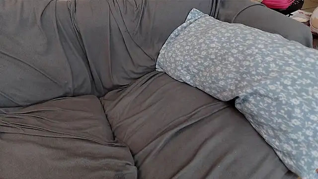 Snapshot of EmoDream1998 chatting on 03.15.25 EmoDream1998 online show from 03.15.25