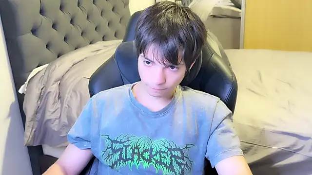 SasukeUhchiaa online show from 02.26.25