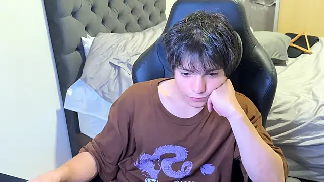 SasukeUhchiaa online show from 03.03.25