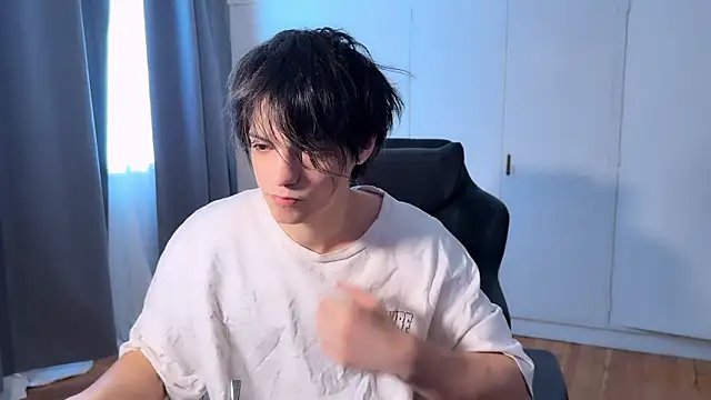 Snapshot of SasukeUhchiaa chatting on 02.09.26 SasukeUhchiaa online show from 02.09.26