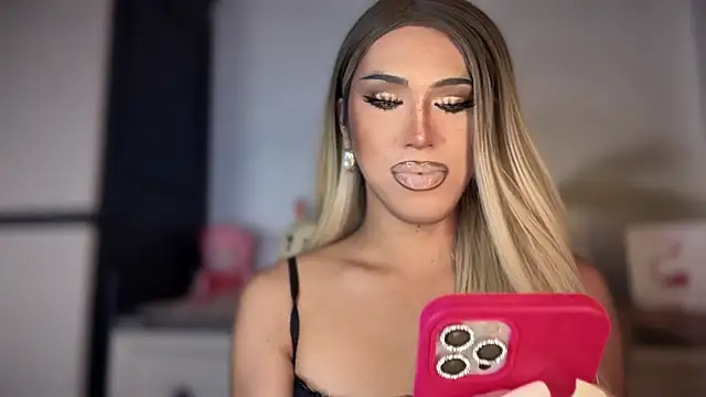 Ts glamxxxx online show from 01.06.26