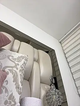 Snapshot of ALISSON_FOXXX1 chatting on 02.05.26 ALISSON FOXXX1 online show from 02.05.26