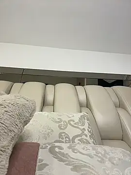 Snapshot of ALISSON_FOXXX1 chatting on 02.14.26 ALISSON FOXXX1 online show from 02.14.26