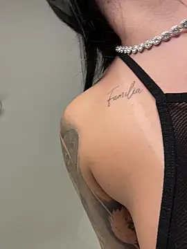 Snapshot of ALISSON_FOXXX1 chatting on 04.08.26 ALISSON FOXXX1 online show from 04.08.26