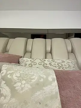 Snapshot of ALISSON_FOXXX1 chatting on 04.15.26 ALISSON FOXXX1 online show from 04.15.26