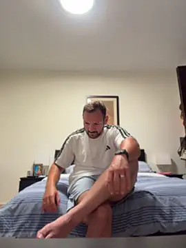 JonJ0 online show from 04.22.26