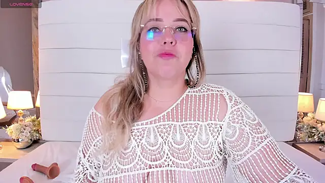 Charlotte93  online show from 02.11.25