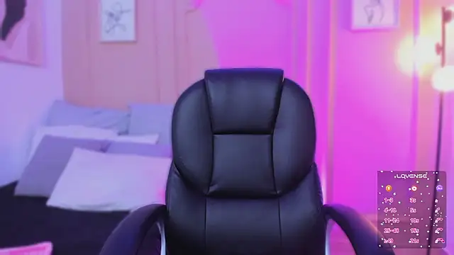 lucy neil online show from 02.03.26