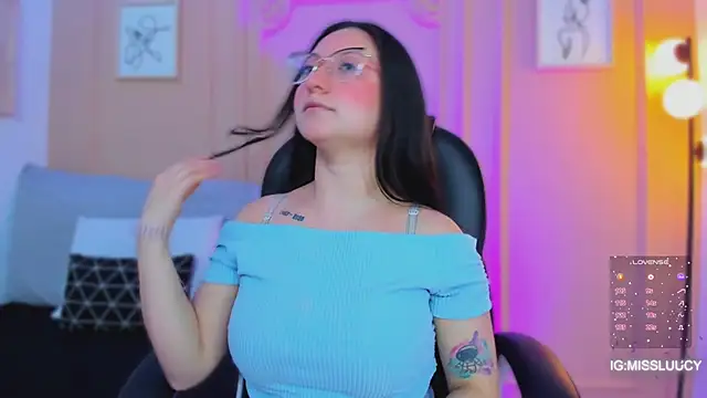 lucy neil online show from 03.17.26