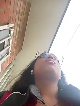 vaness weet online show from 02.10.25