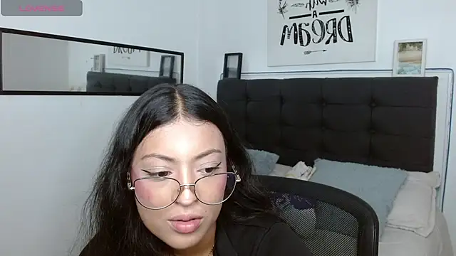 vaness weet online show from 11.02.25