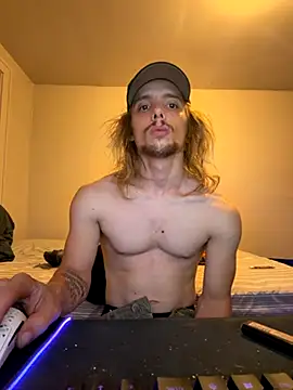 trippyski online show from 10.31.25