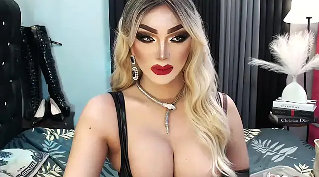 vixanna foxs online show from 02.17.25