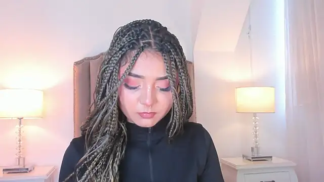 Snapshot of Emma_Torres__ chatting on 02.14.26 Emma Torres online show from 02.14.26