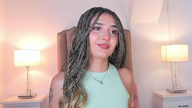 Snapshot of Emma_Torres__ chatting on 02.15.26 Emma Torres online show from 02.15.26