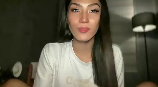 Bella Gordon online show from 12.05.24