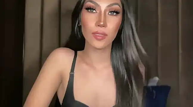 Bella Gordon online show from 12.17.24