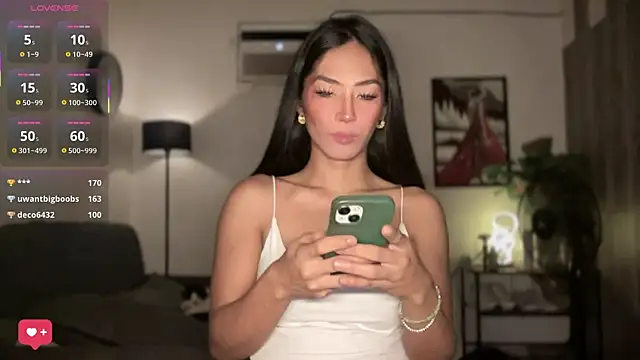 Bella Gordon online show from 07.27.26