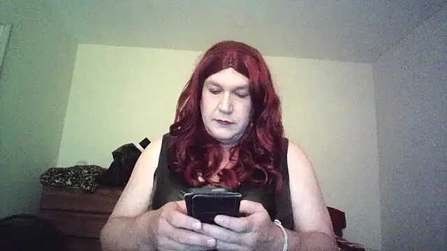 Snapshot of LyssaDragonshadow chatting on 04.10.26 LyssaDragonshadow online show from 04.10.26